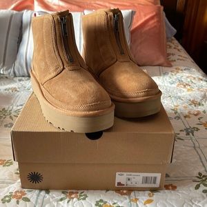 COPY - Ugg Neumel platform Zip boot